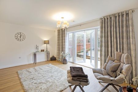 3 bedroom terraced house to rent - Photo 4