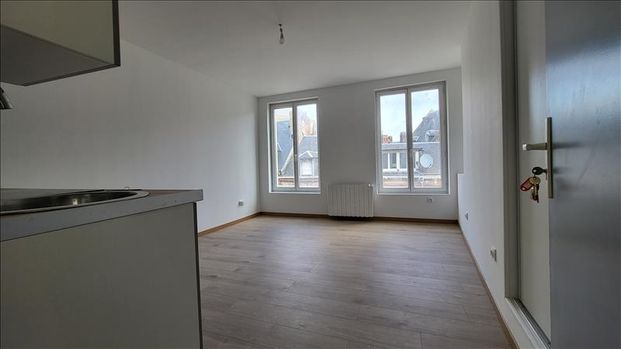 1 pièce - 21,26 m² - 2ème étage - Colocation non autorisée - Photo 1