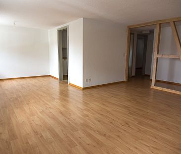Charmante 3.5-Zimmer-Wohnung - Photo 2
