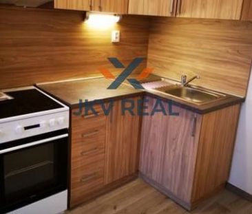 Na prenájom 2-izbový byt (39,m²) na ulici Jána Hollého 25 - Fotografia 4