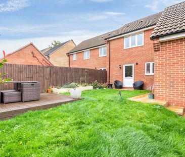 2 bedroom semi-detached house to rent - Photo 4