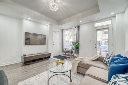 For Lease - 1555 Kingston Road Unit# 504, Pickering, Ontario - Photo 3