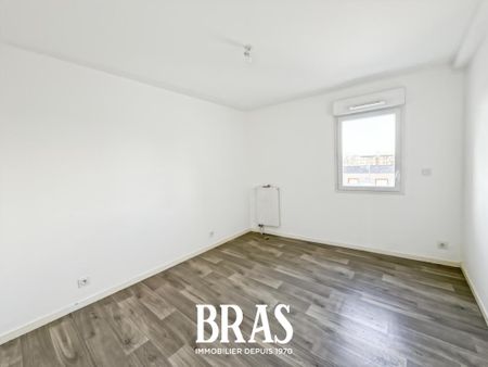 Location Appartement 4 pièces 82m² ST HERBLAIN 44800 - Photo 4