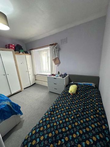 West End, Street, BA16 - Photo 3