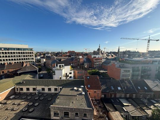 Instapklaar 2-slpk appartement in centrum Hasselt - Foto 1