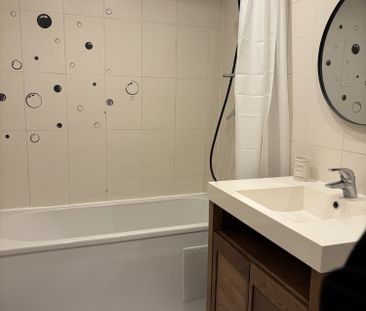 Location Appartement 3 pièces 50m² ANTIBES 06160 - Photo 5