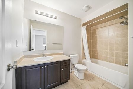 For Lease - 48 Manordale Crescent, Vaughan, Ontario - Photo 5