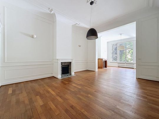 Tout savoir sur cet appartement à Forest - Foto 1