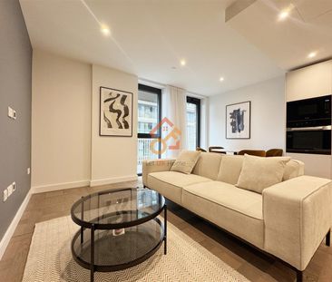 4 Merino Gardens, London, E1W - Photo 4