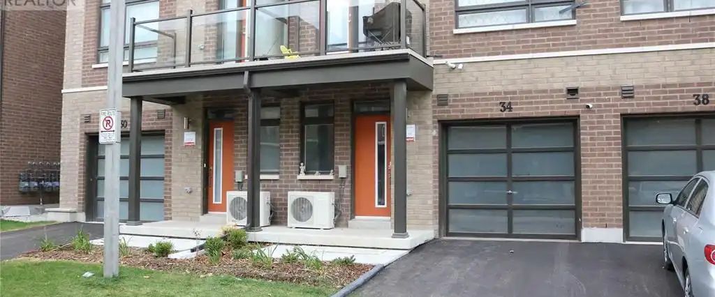 34 ENGEL STREET E — 3 Bedroom - Photo 1