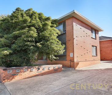 2 Bedroom Units in Excellent Locations&excl; - Photo 6