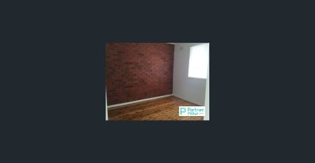 One-Bedroom Unit in Inner West - Photo 2