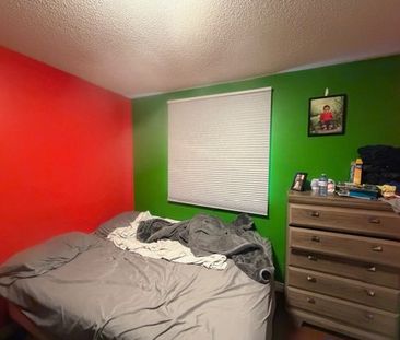 For Lease - 110 Pantomine Boulevard Unit# Main, Brampton, Ontario - Photo 4