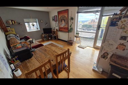 2 Bed Flat, Ropewalk Court, NG1 - Photo 2