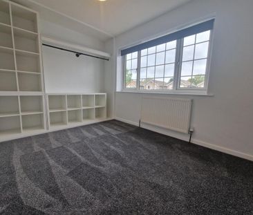 2 bedroom property to rent - Photo 3