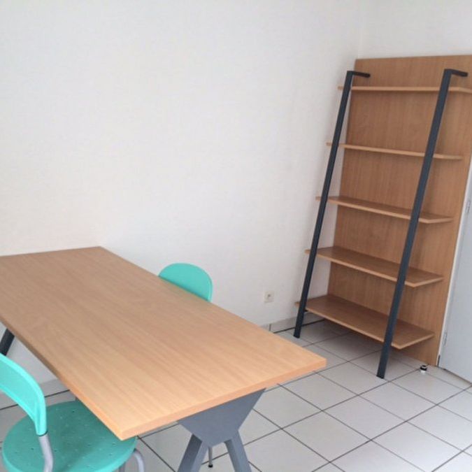 Appartement 1 pièce à - Photo 1