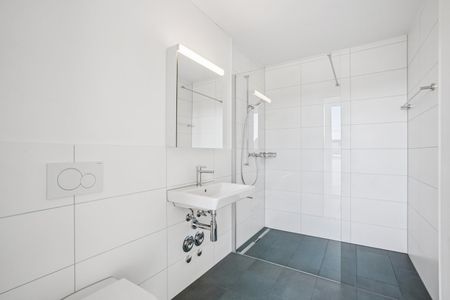 2.5 Zimmer, 75 m², 3. Stock - Photo 4