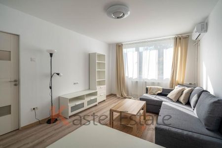 Garsoniera prima inchiriere Metrou Valea Ialomitei - Fotografie 5