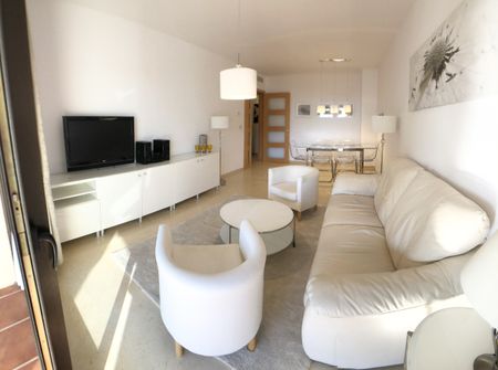 Apartment in Marbella, Costa del Sol - Photo 2