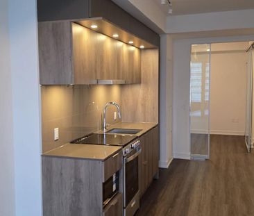 For Lease - 448 Burnhamthorpe Road Unit# 904, Mississauga, Ontario - Photo 3