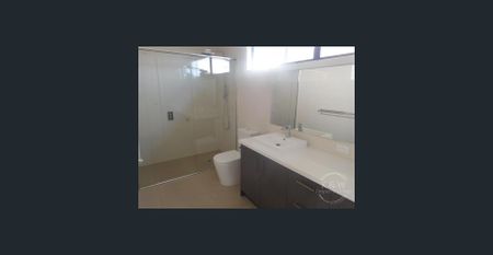 Good things come in small packages! - Photo 3