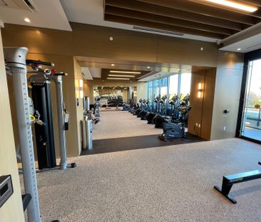 For Lease - 575 Bloor Street Unit# 1102 SHARED BR, Toronto, Ontario - Photo 2