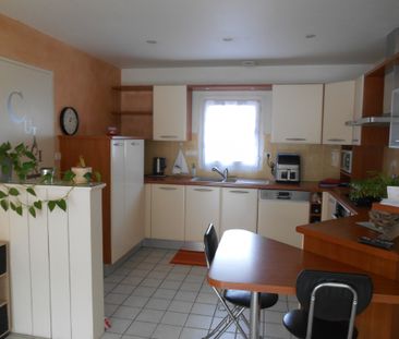 Location Appartement 1 pièce 18m² LA ROCHE SUR YON 85000 - Photo 5