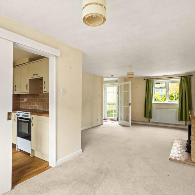 2 bedroom semi-detached house to rent - Photo 1