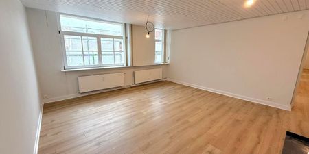 Appartement te huur in Brussel voor € 1.800 met 2 slaapkamers - Photo 4