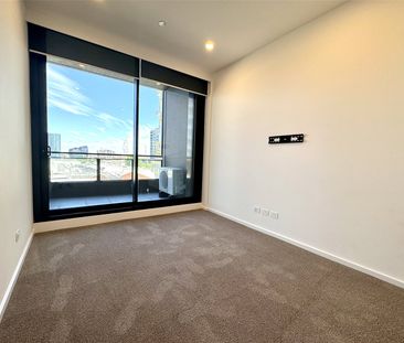 307/408 Spencer Street - Photo 2