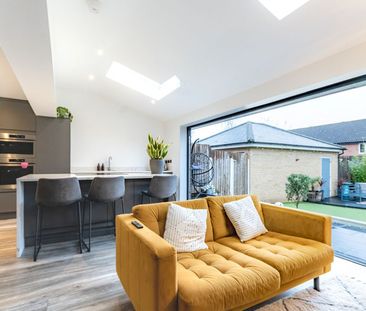 Chelmer Road - Photo 1