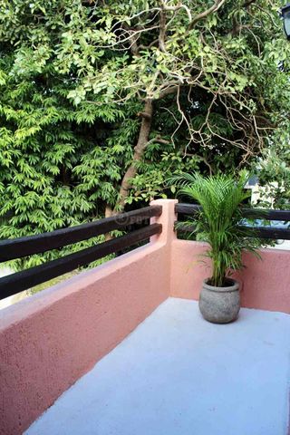 ¡Casa remodelada! con alberca, amplio jardín, goza de excelente ubicación. - Photo 5