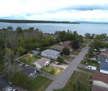 For Lease - 828 Norval Road, Georgina, Ontario - Photo 2