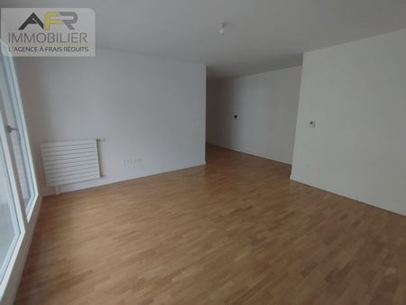 Appartement Paris 4 pièce(s) 73 m2 - Photo 2