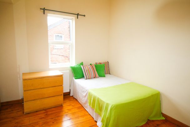 7 Bed Terraced House, Brailsford Road, M14 - Photo 1