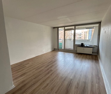 Gerade Renoviert! Schöne Wohnung mit Balkon und neuem Bad - Foto 1