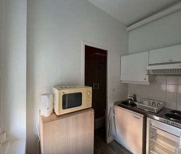 Appartement Sotteville Les Rouen 1 pièce(s) 16.68m2 - Photo 1