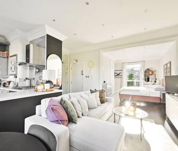 Studio to rent - Photo 2