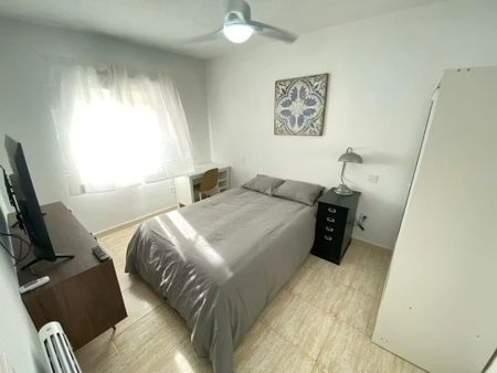 Calle de Orio, Madrid, Community of Madrid 28041 - Photo 4