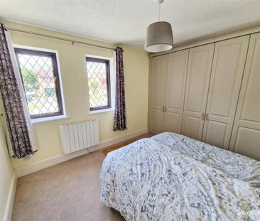 2 bedroom terraced house to rent - Photo 3