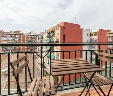 Carrer de Calvo Acacio, Valencia, Valencian Community 46017 - Photo 2