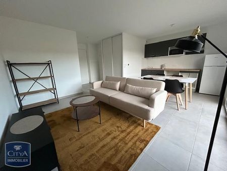 Location Appartement 3 pièces 60m² LAUNAGUET 31140 - Photo 2