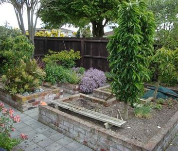 23 Solway Avenue - Photo 3