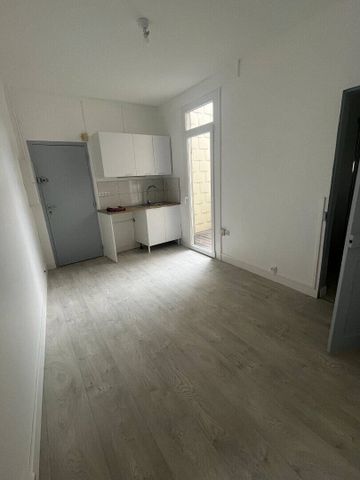Location appartement 2 pièces 45 m² à Pont-de-l'Arche (27340) - Photo 3