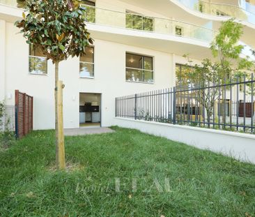 Location studio, Neuilly-sur-Seine, 1 pièce, 26.85 m², ref 86855016 - Photo 6