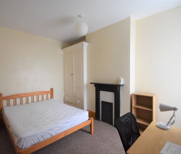 5 bedroom terraced house to rent - Photo 6
