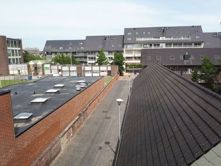 Roeselare centrum : Prachtig instapklaar nieuwbouwappartement voorzien van 2 slaapkamers en zuidgericht terras. (maximale bewoning 3 personen) - Photo 3