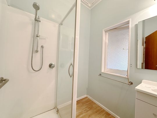 Charming 3-Bedroom Home in Westmere - Flexible Lease Options Available - Photo 1