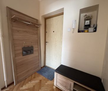 Kawalerka w sercu Otwocka – blisko komunikacji - Zdjęcie 5