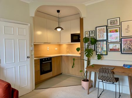 1 Bed Flat, Richmond Road, BN2 - Photo 5
